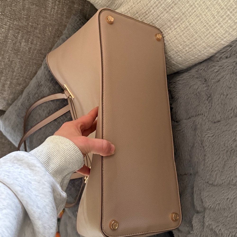 Anne Klein Blush Pink Tote Bag - Picture 4 of 6